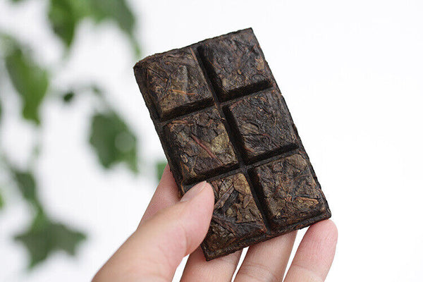 50g Yunnan Pu'er Tea Lao Banzhang Golden Leaf Raw Brick Raw Tea Aged Pu'er Tea