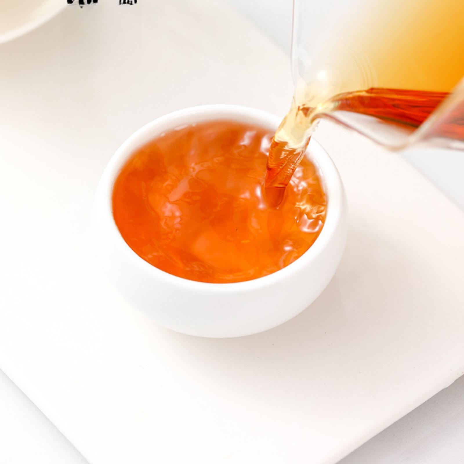 200g  Ancient Tree Sun-Dried Red Tea Cake Healthy Drink Yunnan Tea King Tea Main image
