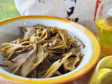 357g Yiwu Pu'er Tea Ancient Tree Pu'er Raw Tea Cake Yunnan Qizi Cake Pu'er Tea