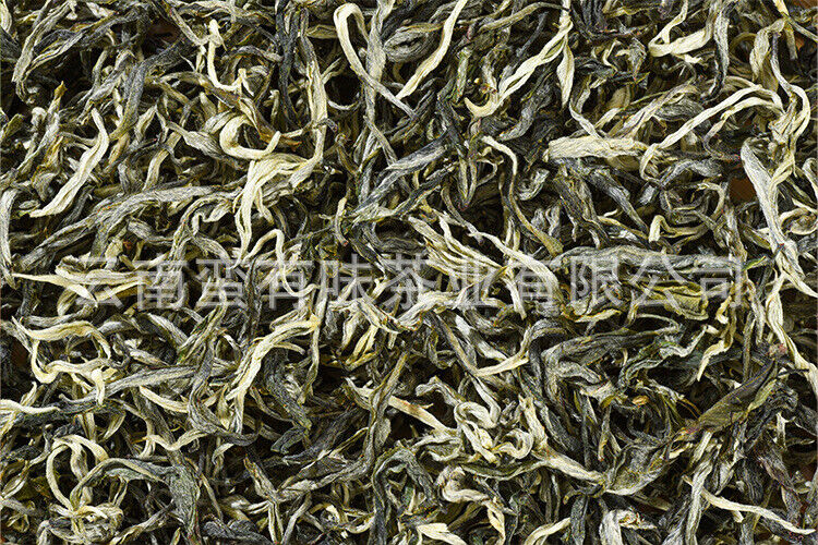 500g Yunnan green tea Yunnan green tea Mao Jian Mao Feng Hundred tea leaves