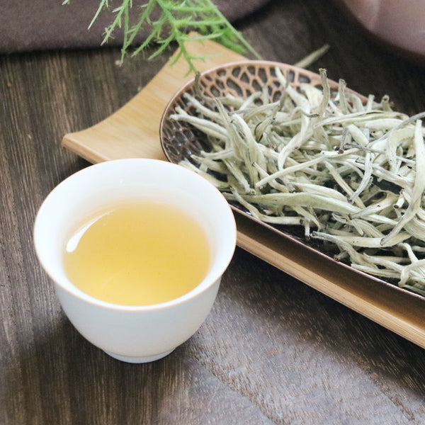 White Tea Baekho Silver Needle Spring Tea Pu'er Tea Ancient Tree Pure Material