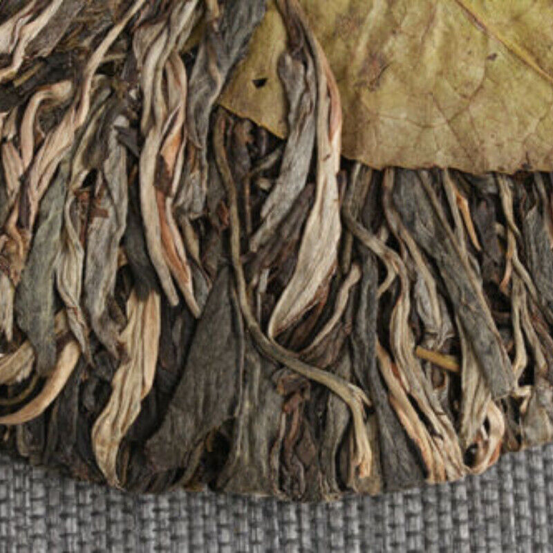 Pu-erh Tea Yongde Big Snow Mt. Bazi Handle Classical Pu'er Tea Cake 400g
