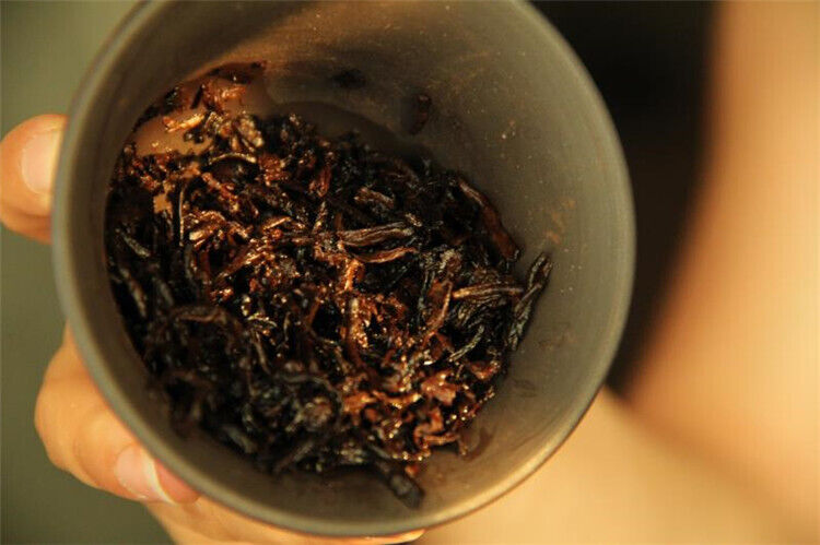 200g Cang Pu Golden Bud Puerh Tea Ripe Cake Tea Menghai Chen Xiang Pu'er Cake