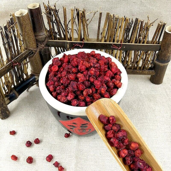 Dried Schizandra Berries Wu Wei Zi Organic Schizandra Berri Herb Tea 500g