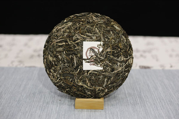 Rhinotang Yunnan Pu'er Tea Raw Tea Menghai Flavor Seven Seed Cake 357g/12.59oz