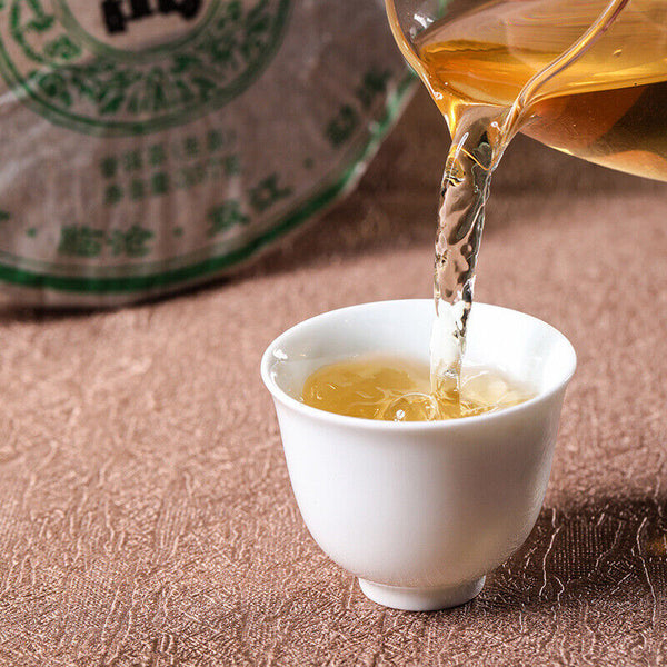 357g  Raw Tea Pu'er Tea Cake Menghai Icelandic Ancient Tree Tea 2012 Pu'er Tea