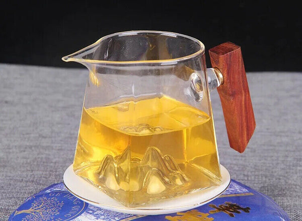 Pu'er Tea Benchmark Raw Tea Geden Early Spring Ancient Tree Tea Raw Pu'er 357g