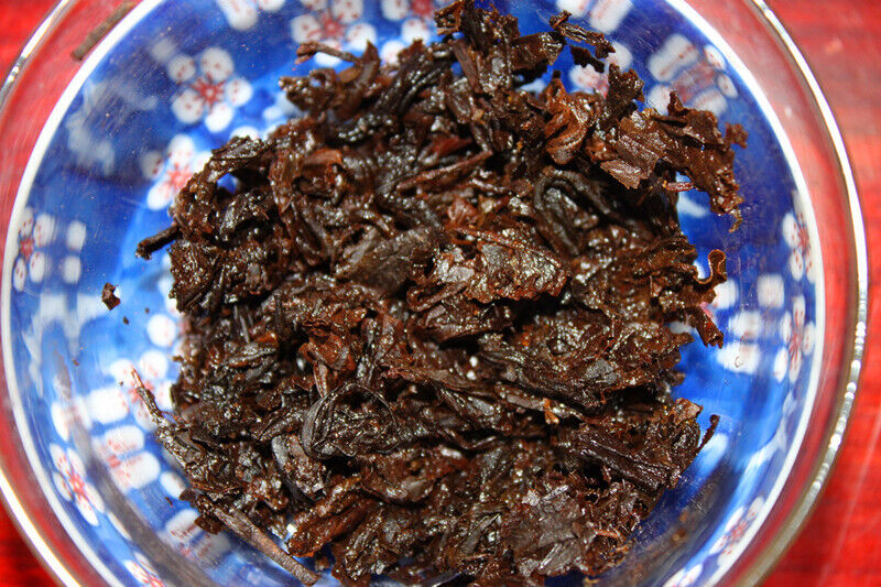 High Quality Yunnan Pu'er Tea Ancient Tree Ripe Tea 357g Tea Cake