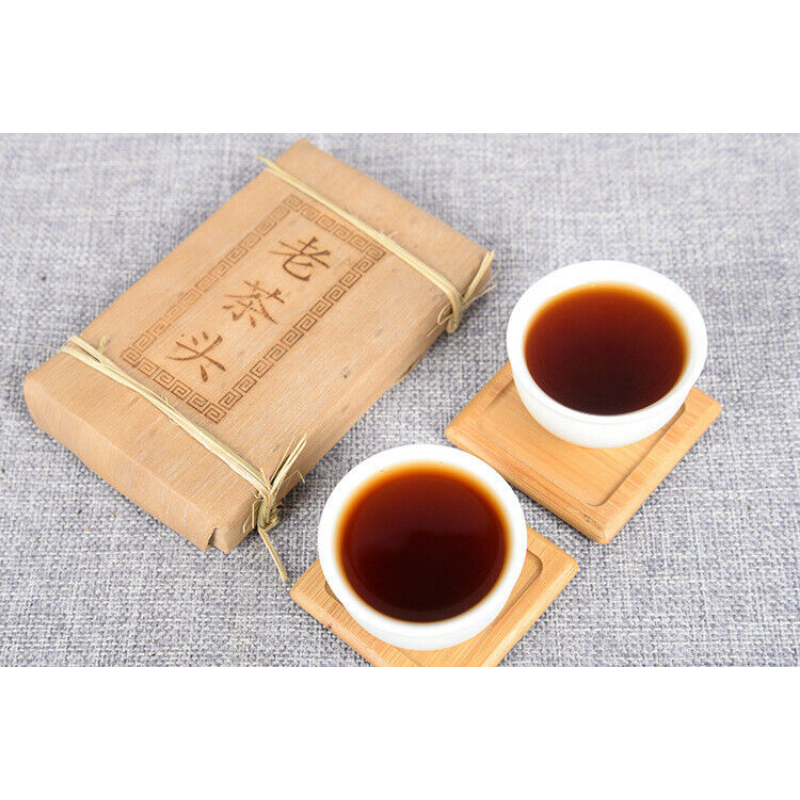 Natural Black Tea Pu-erh Tea Old Tea Head Golden Bud Brick Ripe Tea Brick 250g Secondary image