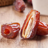 125 Grams of Chinese characteristic natural fresh black jujube and sweet jujube
