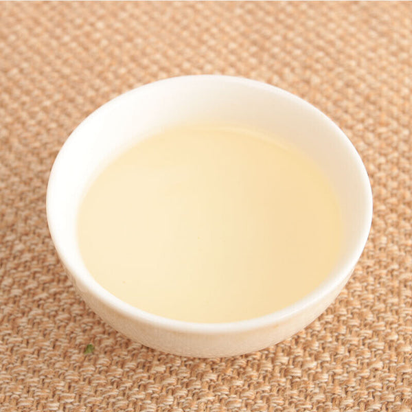 Slimming Tea Healthy Drink Alpine Sun-dried White Tea Fuding White Tea Cake 300g