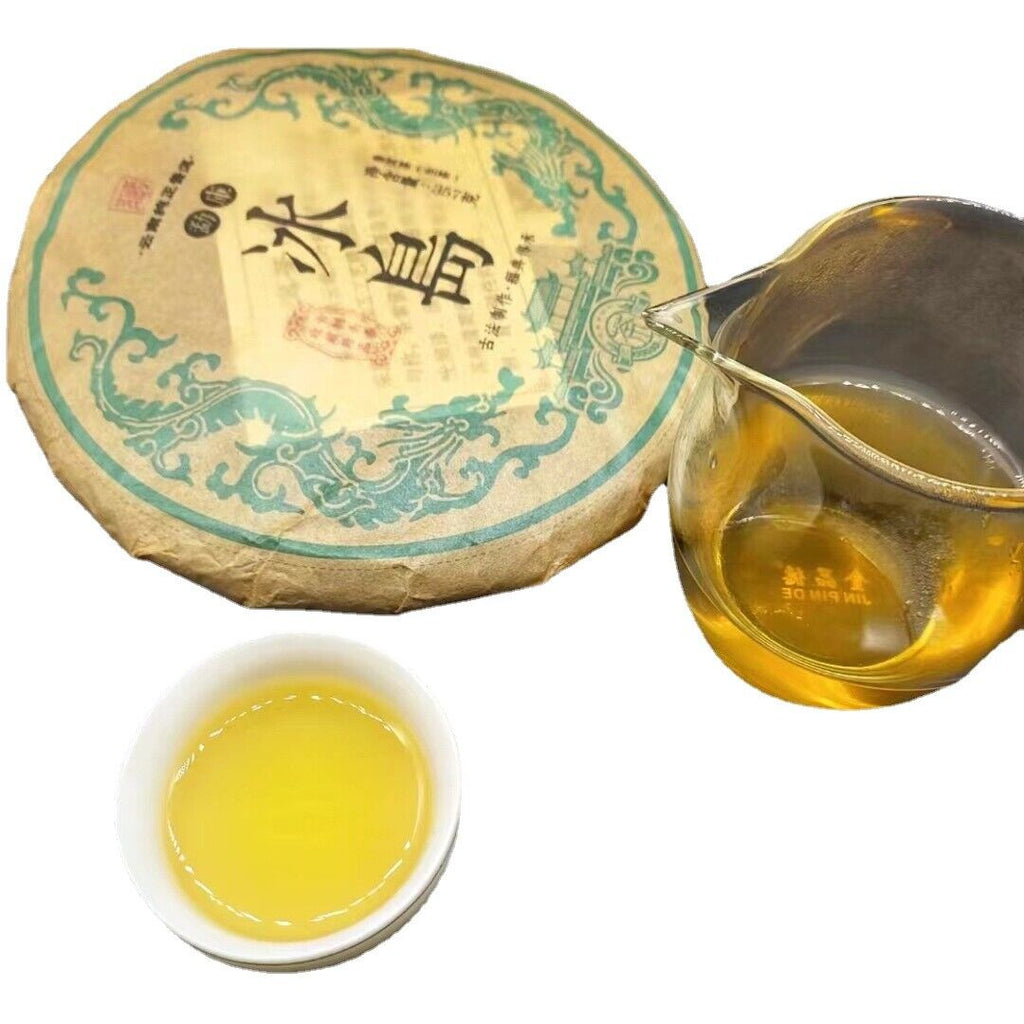 Yunnan Mengku Icelandic Ancient Tree Puerh Tea 357g Raw Tea Cake Pu'er Tea