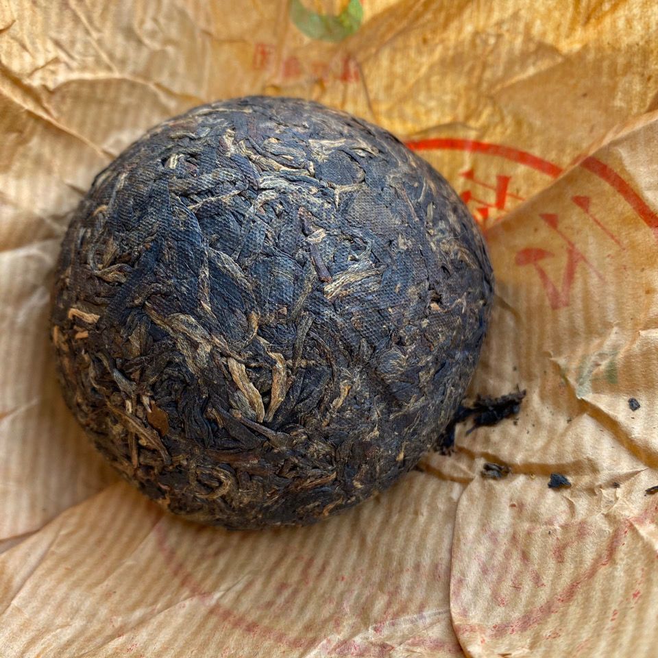 Yunnan Pu'er Raw Tea Fengqing Grade A Raw Tuo Tea Pu'er Tea Raw Tea 100g