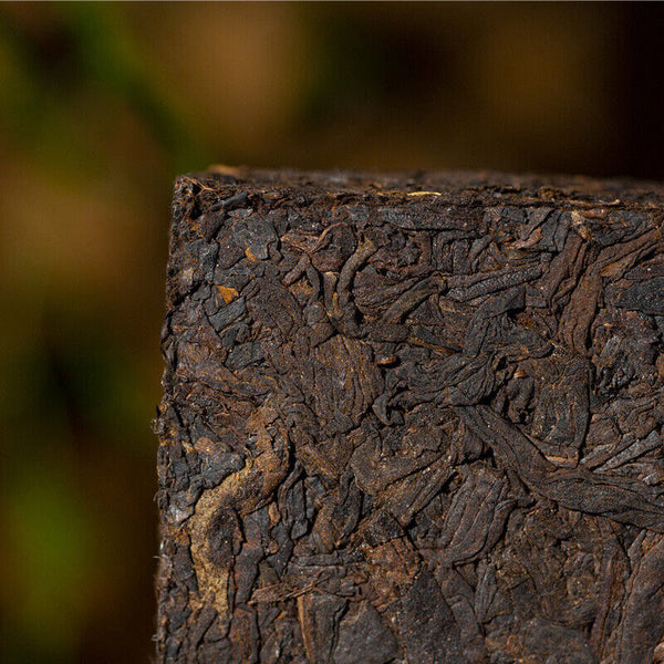 250g Yunnan Pu'er Tea Brick Brown Mountain Arbor Menghai Big Leaf Spring Tea