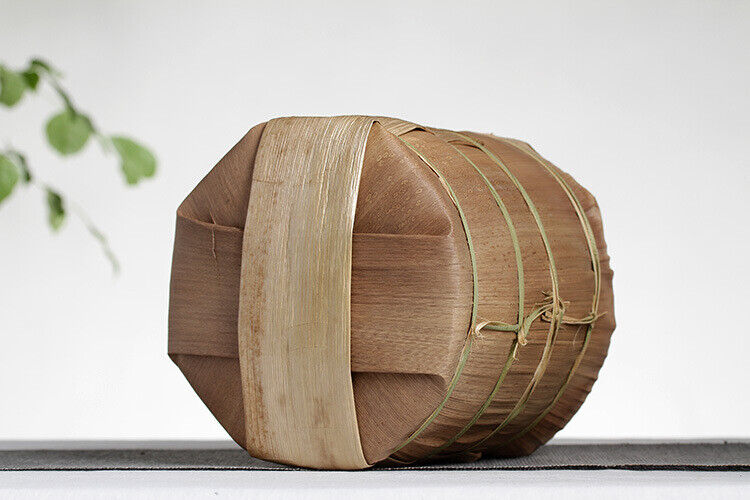 357g Yunnan Pu'er Raw Tea Icelandic Honey Rhythm (5/1) Tea Seven Seed Cake Tea