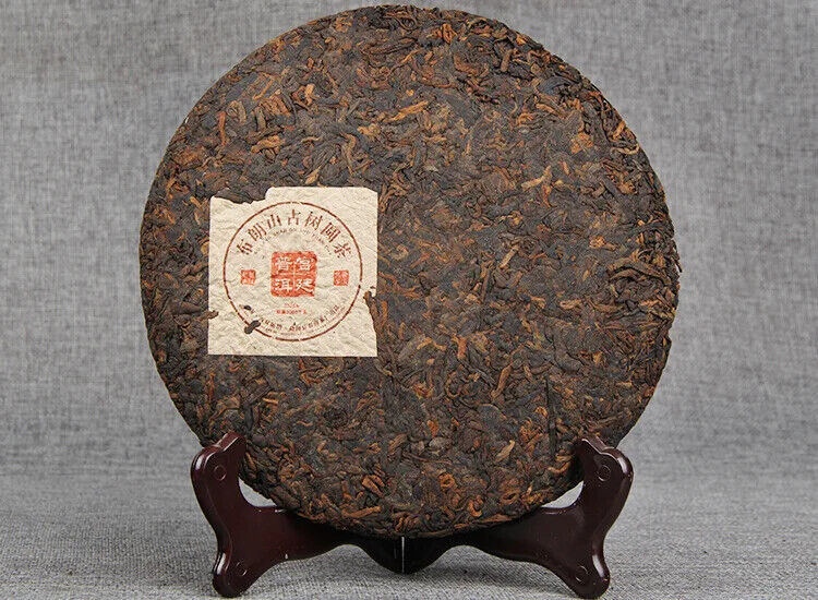 Menghai Pu'er Brown Mountain Palace Pu'er 357g Cooked Old Tree Tea Cake