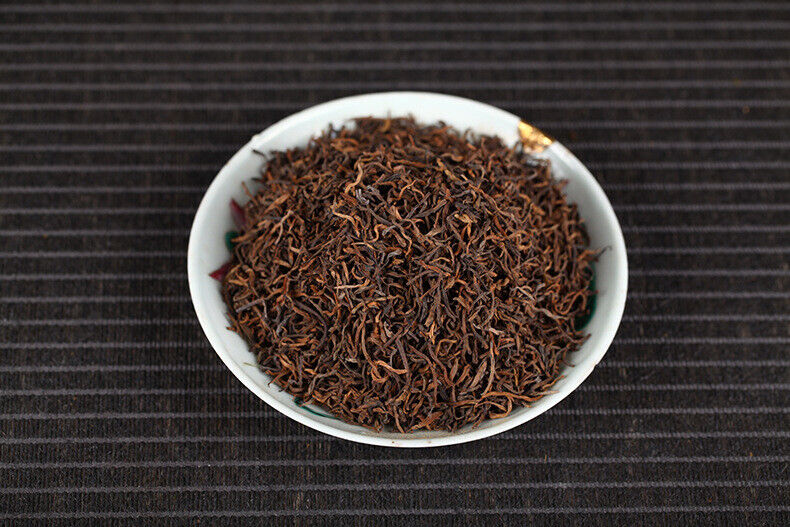 500g Yunnan Pu'er Tea Menghai Spring Tea Golden Buds Ripe Tea Loose Tea