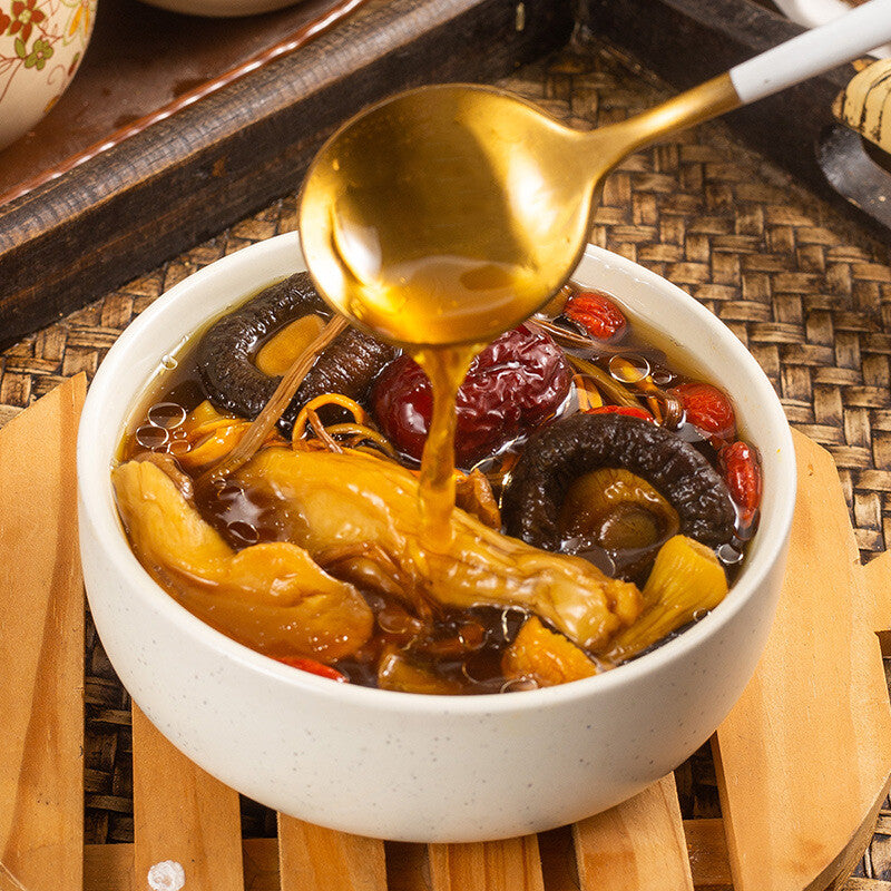 Yunnan Specialty Dried Fungi Stew Mix Colorful Mushroom Soup Pack Main image