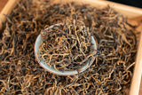 Yunnan black tea one bud one leaf curved strip golden silk Yunnan black tea