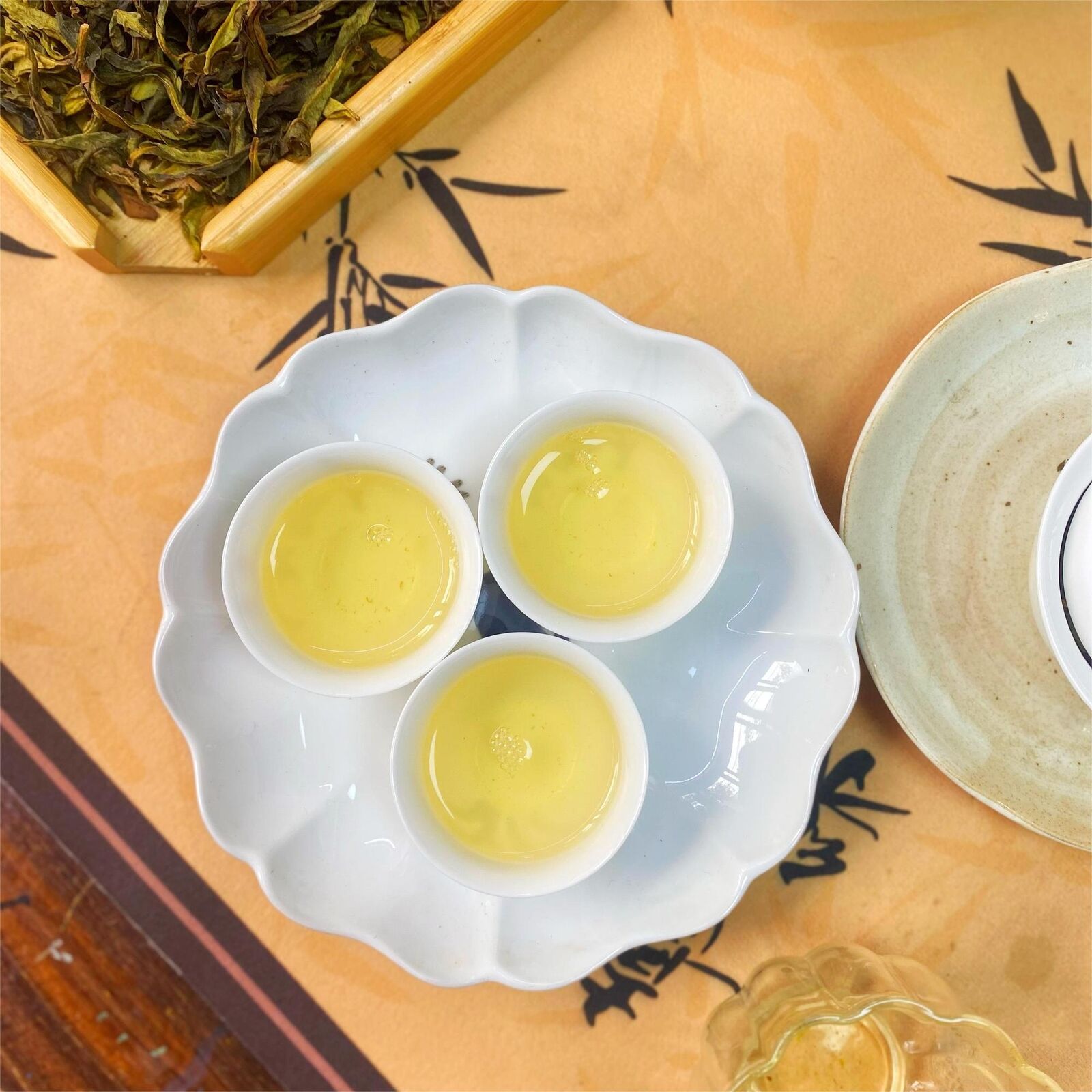Phoenix Dancong Tea Medium Roast Aroma Ya Shi Xiang Fragrance Oolong Tea Secondary image