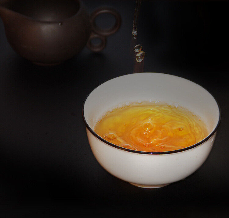 Menghai Banzhang Pu'er Raw Tea Cake 357g Yunnan Raw Tea Banzhang Raw Pu'er