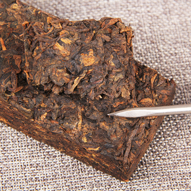 TeaAncient Tree Pu'er Tea Black Tea 300g Puerh Ripe Tea Aged Golden Bar Spring Tea