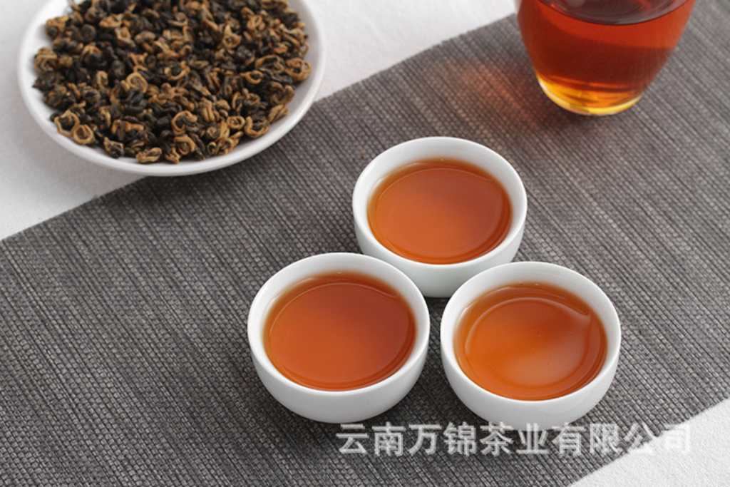 500g Yunnan Fengqing early spring Yunnan black tea honey fragrance red conch