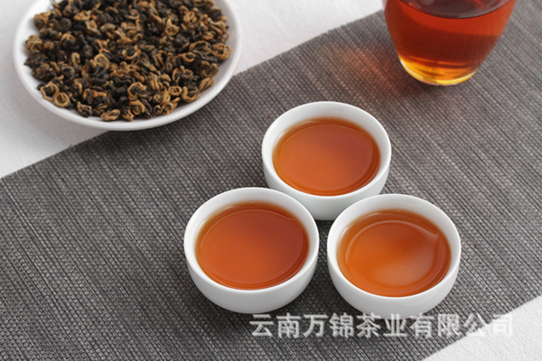 500g Yunnan Fengqing early spring Yunnan black tea honey fragrance red conch