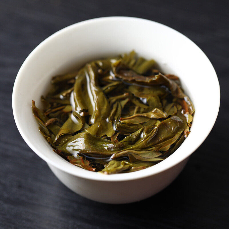 Yunnan Puerh Tea Brick Iceland Ancient Gold Leaf Puerh Raw Tea Brick 1000g