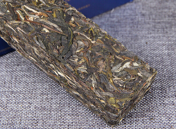 Ancient Trees Puerh Tea 300g Raw Tea Column Tea Leaves 邦东昔归黄金条