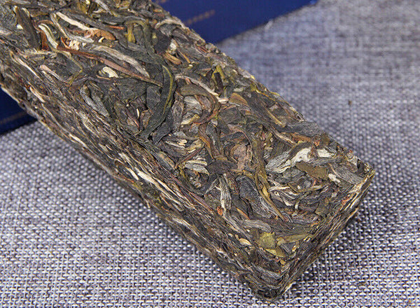 Ancient Trees Puerh Tea 300g Raw Tea Column Tea Leaves 邦东昔归黄金条
