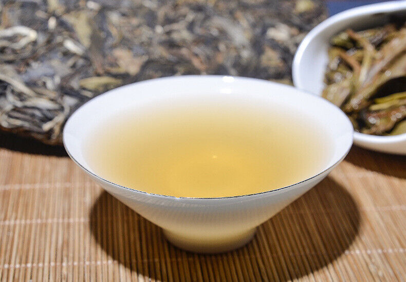 Pu-erh Raw Tea Cake Organic Pu-erh Tea Raw Tea Cake 357g  Healthy Drink