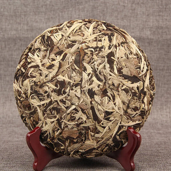 New Raw Tea Yunnan Pu'er Tea Moonlight White Cake Pure Handmade Trees 357g