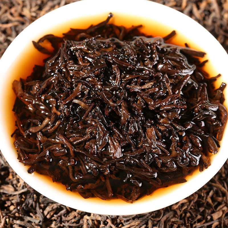 Yunnan Pu'er Tea Palace Ripe Tea Loose Tea Golden Bud Aged Old Tea Menghai Pu'er Secondary image