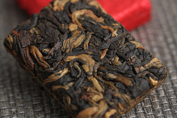 500g Yunnan Fengqing Kung Fu Black Tea Dian Hong Xiao Tuocha Golden Square Brick