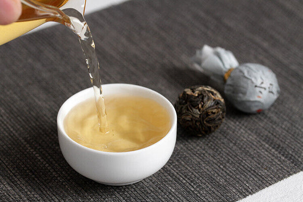 Old Tree Puerh Tea Raw Tea 500g Longzhu Tea Yunnan Puerh Tea