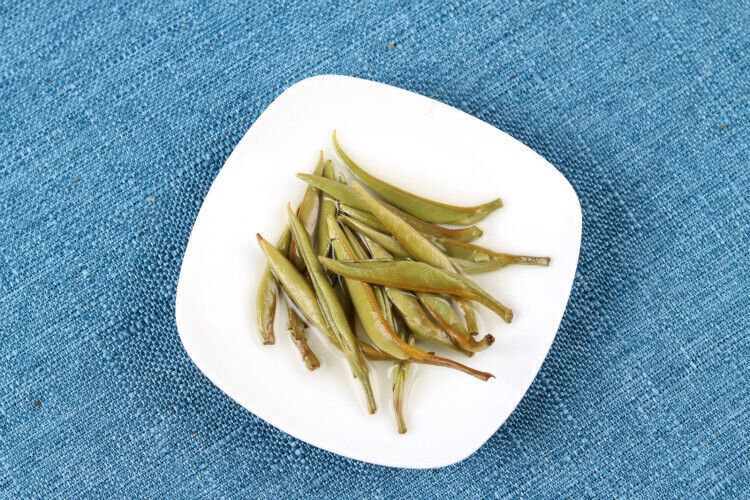 500g Puerh Raw Tea White Hair Silver Needle Single Bud (Medium Bud) Loose Tea