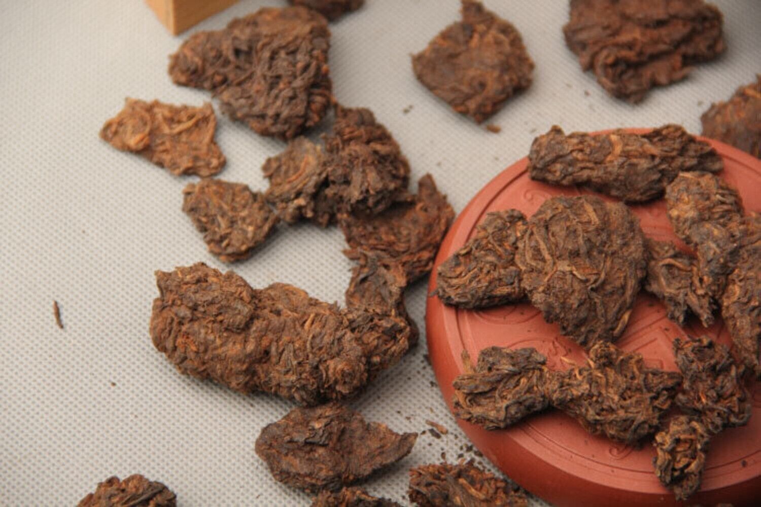 Supreme Aged Golden Buds Lao Cha Tou Pu'er Pu-erh Loose Tea Puer Ripe Shu 250g