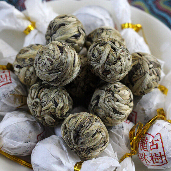 Yunnan white tea Jinggu Bai Hao Yinzhen Longzhu single bud moonlight white bud