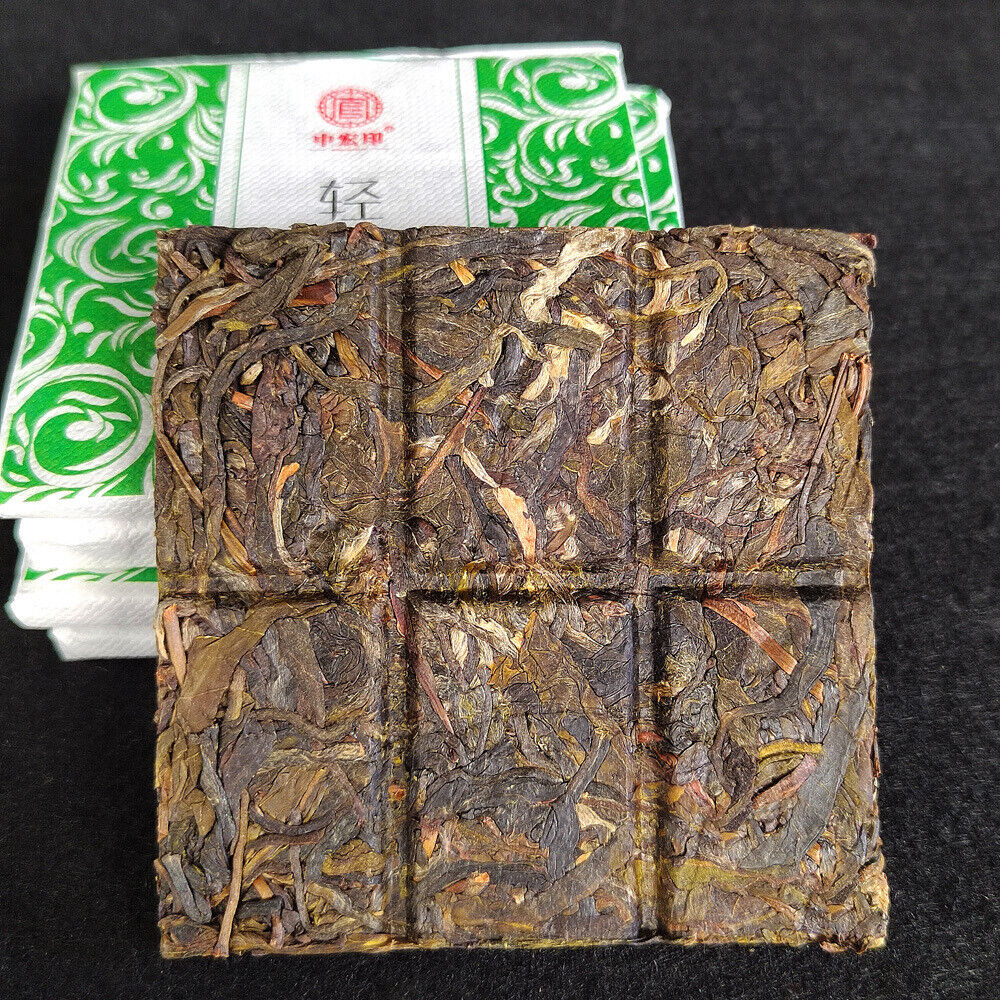 Yunnan tea puerh raw tea ripe tea boxed six frame tea white tea sun black tea