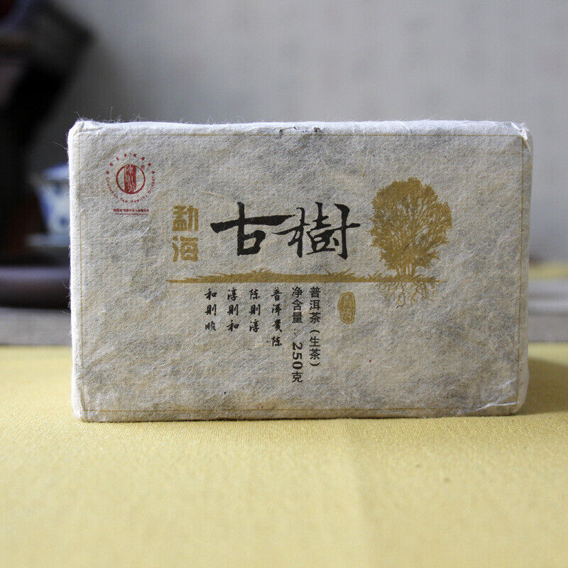 250g Yunnan Pu'er Tea Menghai Ancient Brick Tea Bada Mountain Jiao Mu Aged Pu'er