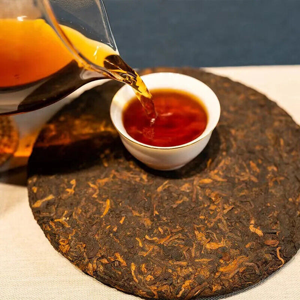 Early Spring Arbor Ancient Tree Tea Pu 'er Ripe Tea Royal Golden Tea Cake 200g
