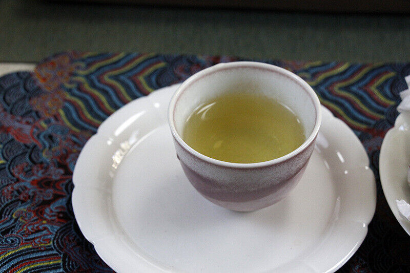 Yunnan white tea Jinggu Bai Hao Yinzhen Longzhu single bud moonlight white bud