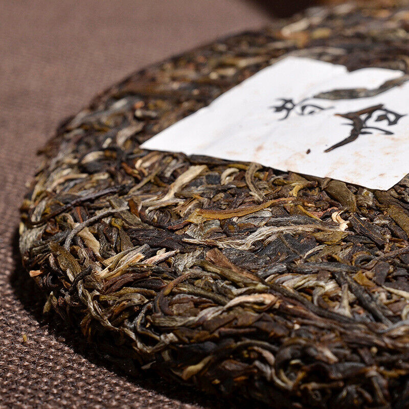 Yunnan Pu'er Tea Raw Tea Cake 357g Ancient Tree Tea Raw Tea Healthy Drink Secondary image