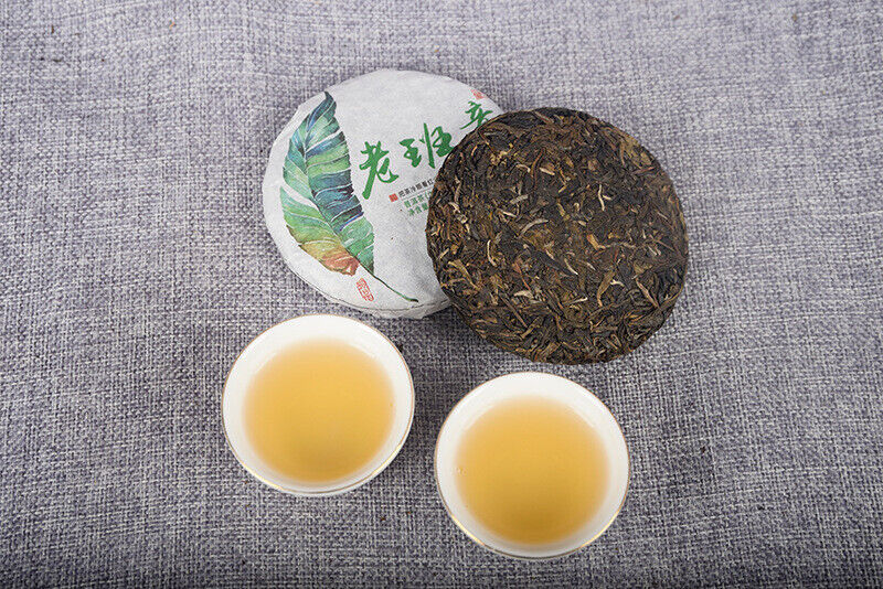 Pu-erh Tea Raw Tea Cake Raw Tea 100g Lao Ban Zhang Raw Tea Cake Yunnan Tea