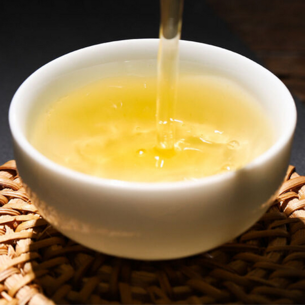 Yunnan Mengsong Na Ka Ancient Tree Naka 357gPu'er Tea Cake