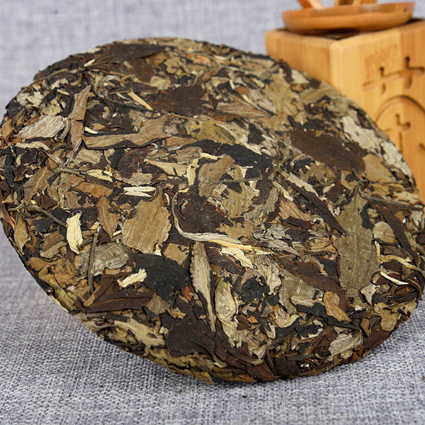 Yunnan Pu'er Tea Ancient Tree White Tea Moonlight Beauty White Tea Cake 357g