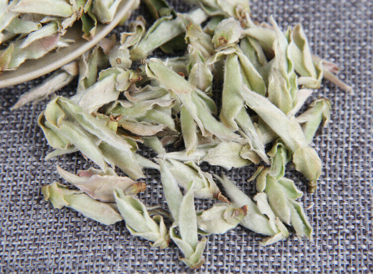 Yunnan Raw Tea Leaves White Buds Spring Tea Raw White Bud Spores Pu'er Raw Tea