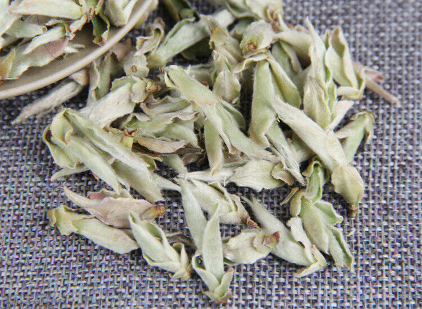 Yunnan Raw Tea Leaves White Buds Spring Tea Raw White Bud Spores Pu'er Raw Tea