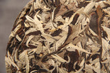 New Raw Tea Yunnan Pu'er Tea Moonlight White Cake Pure Handmade Trees 357g